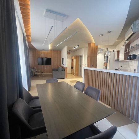 Ni Leo Lux 1 아파트 외부 사진