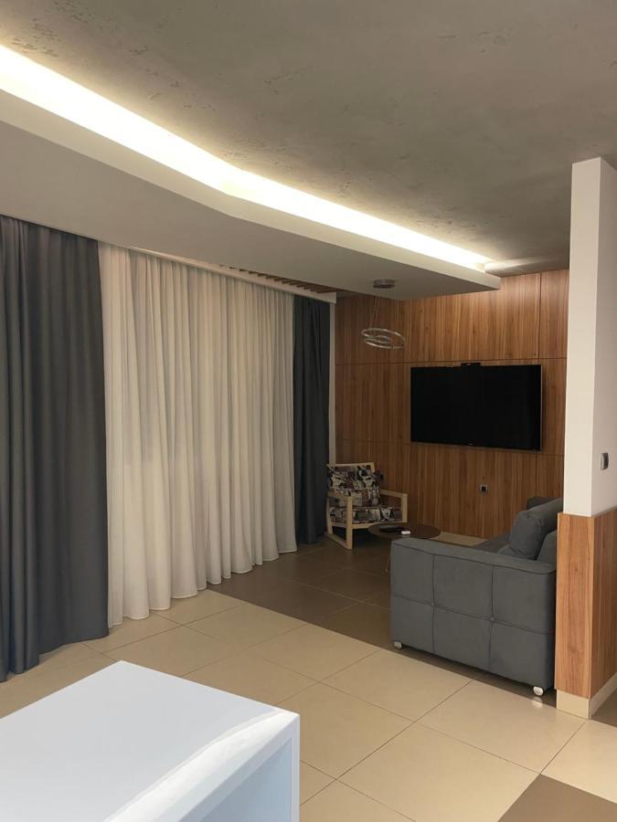 Ni Leo Lux 1 아파트 외부 사진